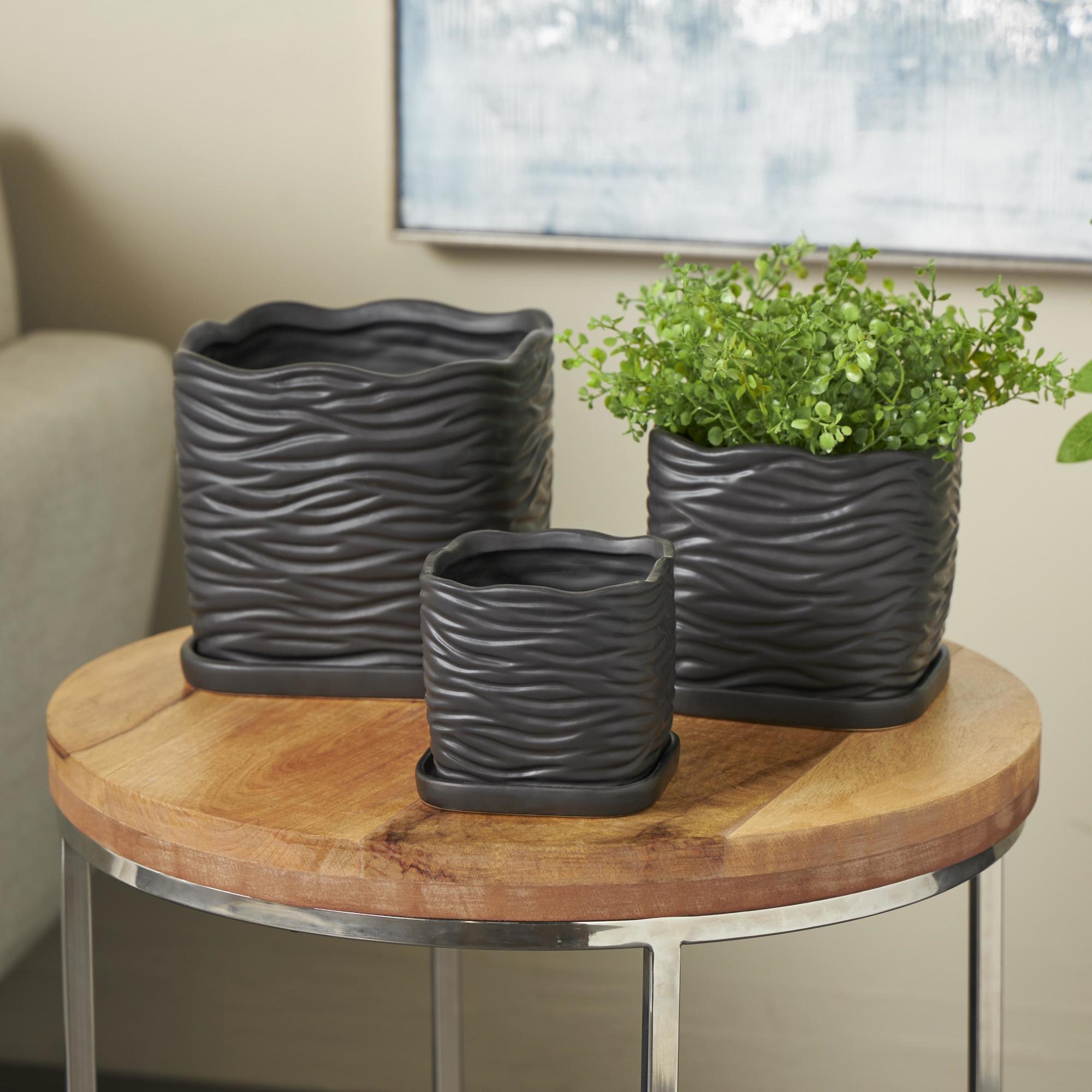 Set of 3 Ceramic Wavy Ribbed Indoor Outdoor Planter with Attached Saucer