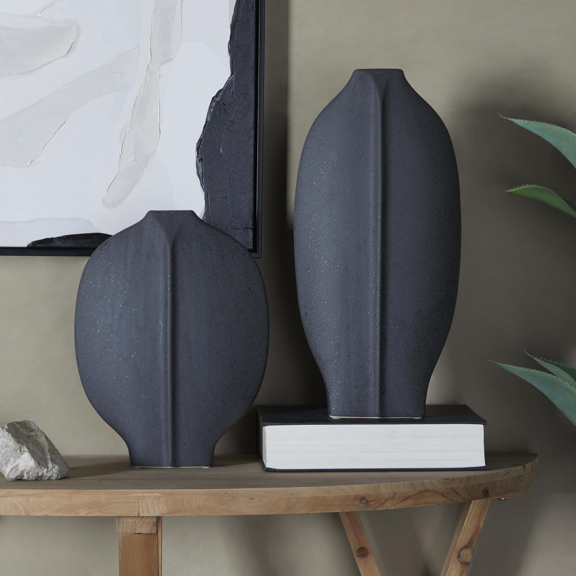 CosmoLiving by Cosmopolitan Set of 2 Abstract Ceramic Textured Decorative Vase