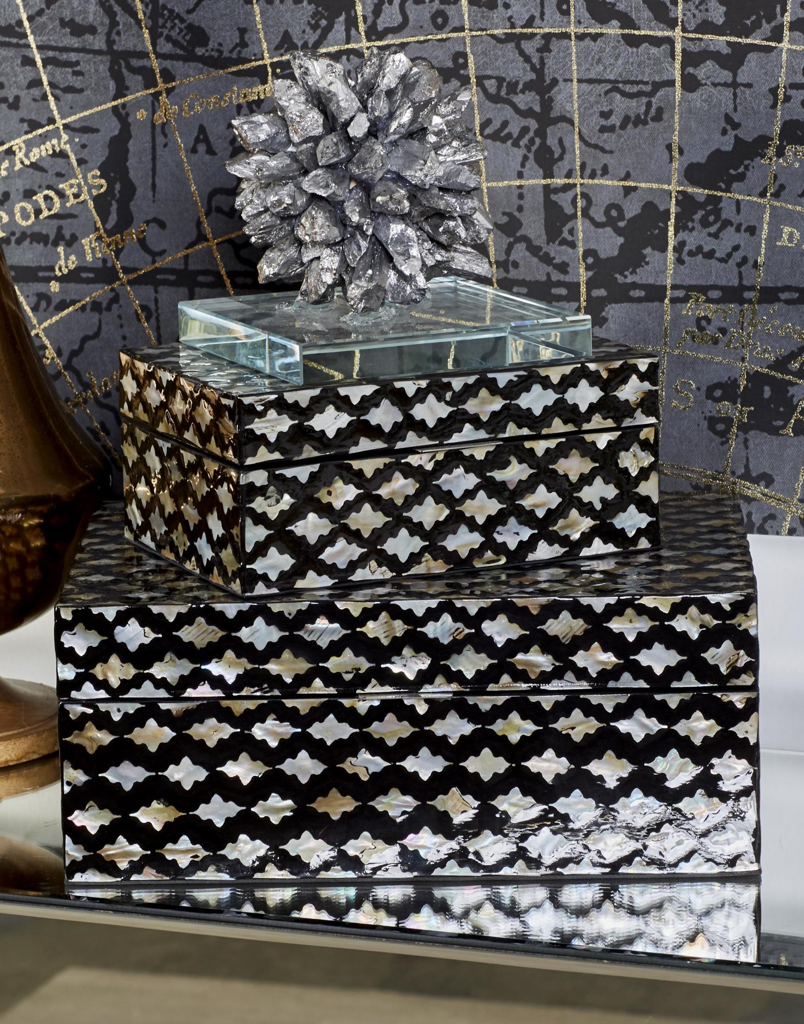 Set of 2 Moroccan Black Mother of Pearl Shell Decorative Box with Hinged Lid