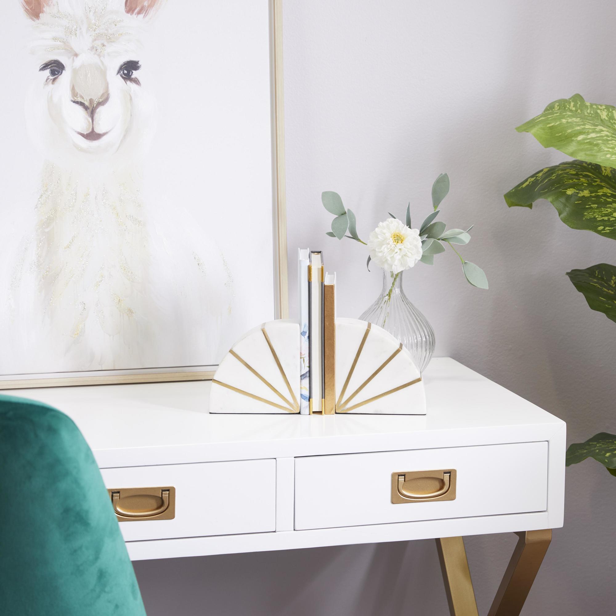 CosmoLiving by Cosmopolitan Set of 2 Geometric Marble 9 lbs Decorative Bookends with Gold Inlay