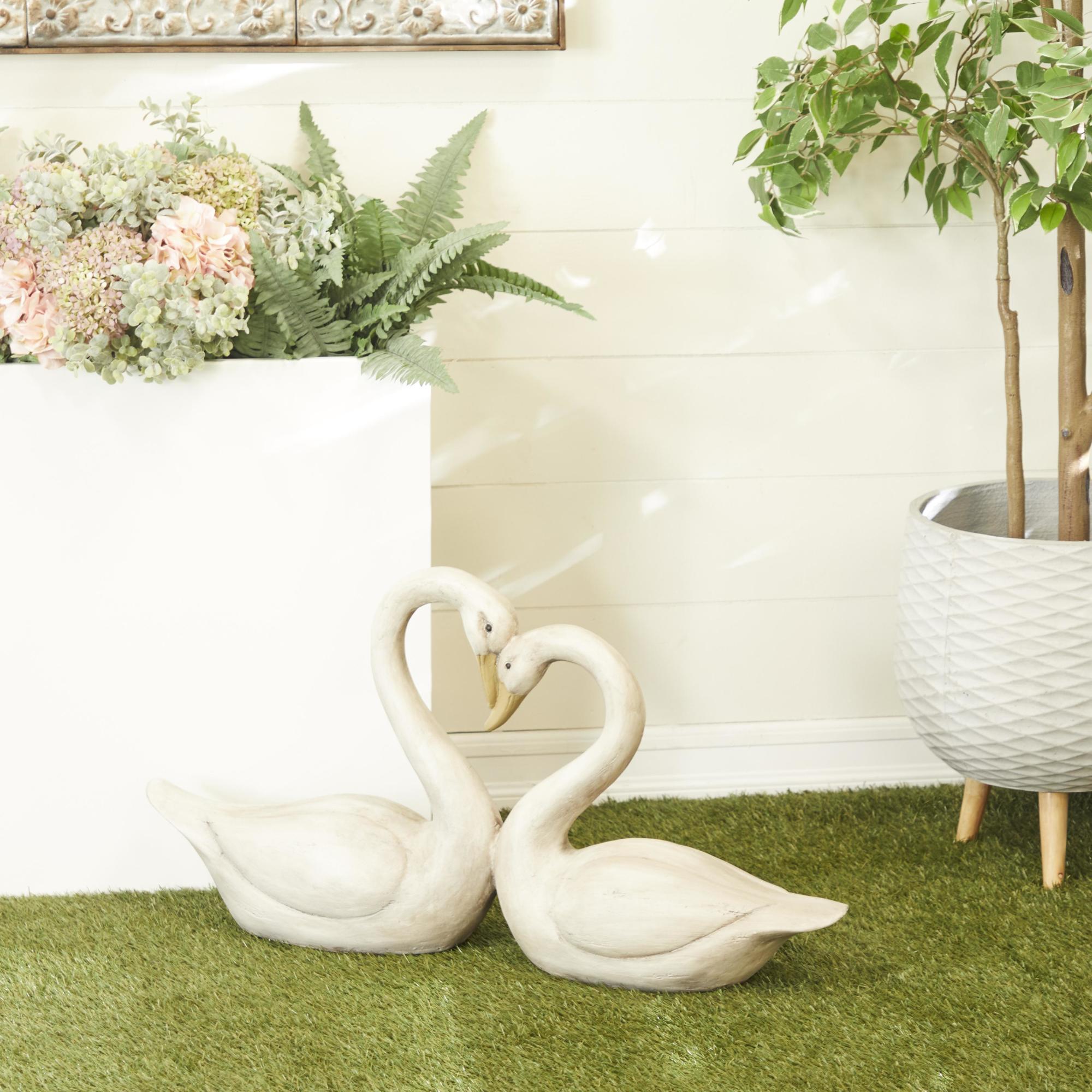 Swan White Magnesium Oxide Indoor Outdoor Decorative Garden Sculpture