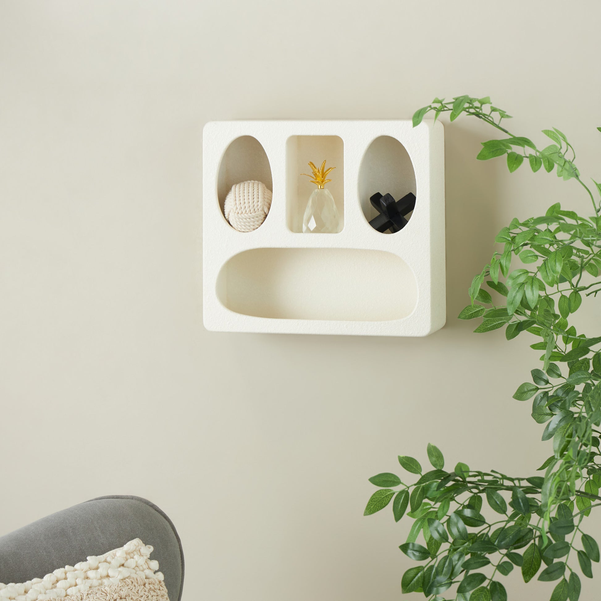Geometric Wooden 4 Cubby Room Wall Shelf with Rounded Block Shapes