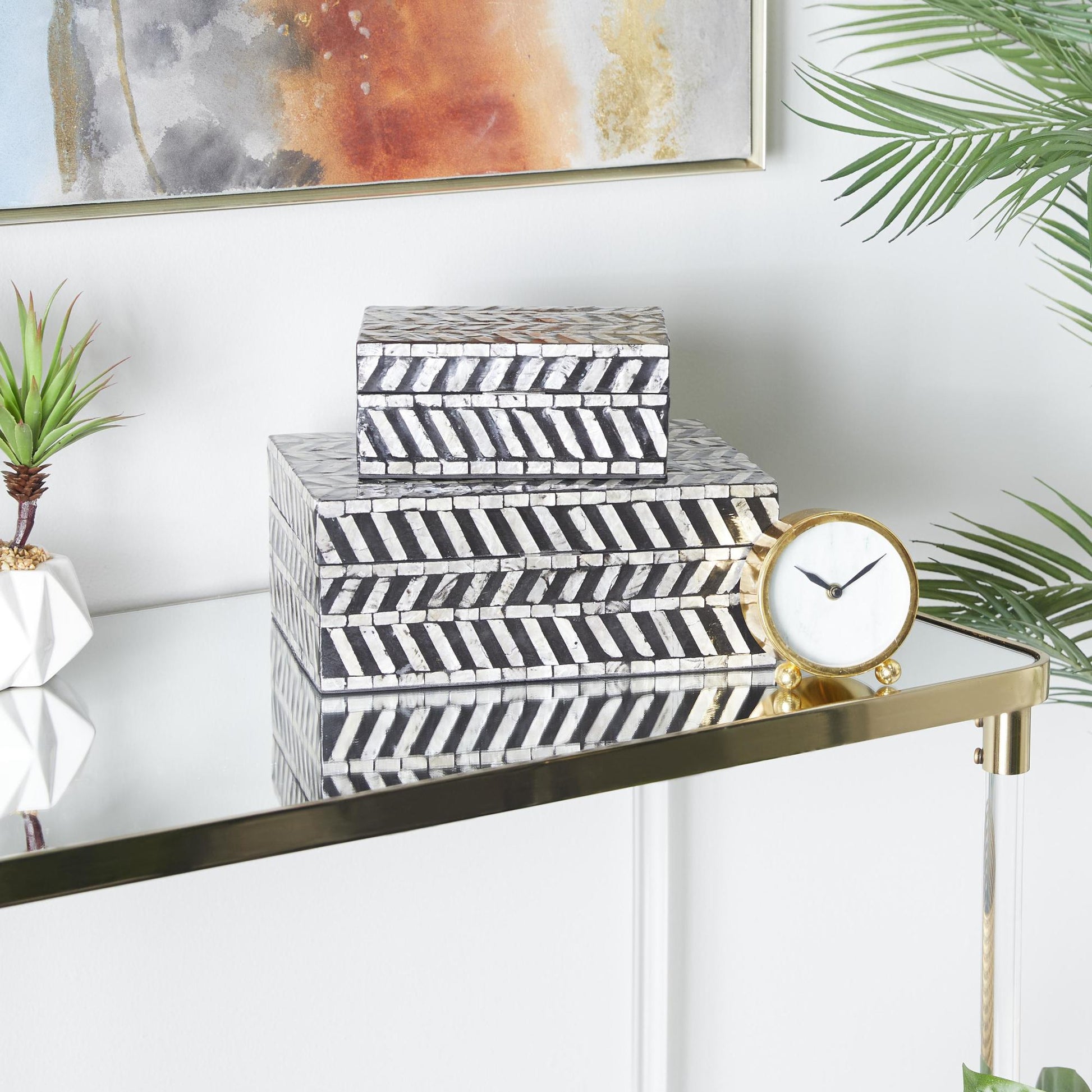 Set of 2 Mother of Pearl Shell Handmade Chevron Pattern Decorative Box with Hinged Lid