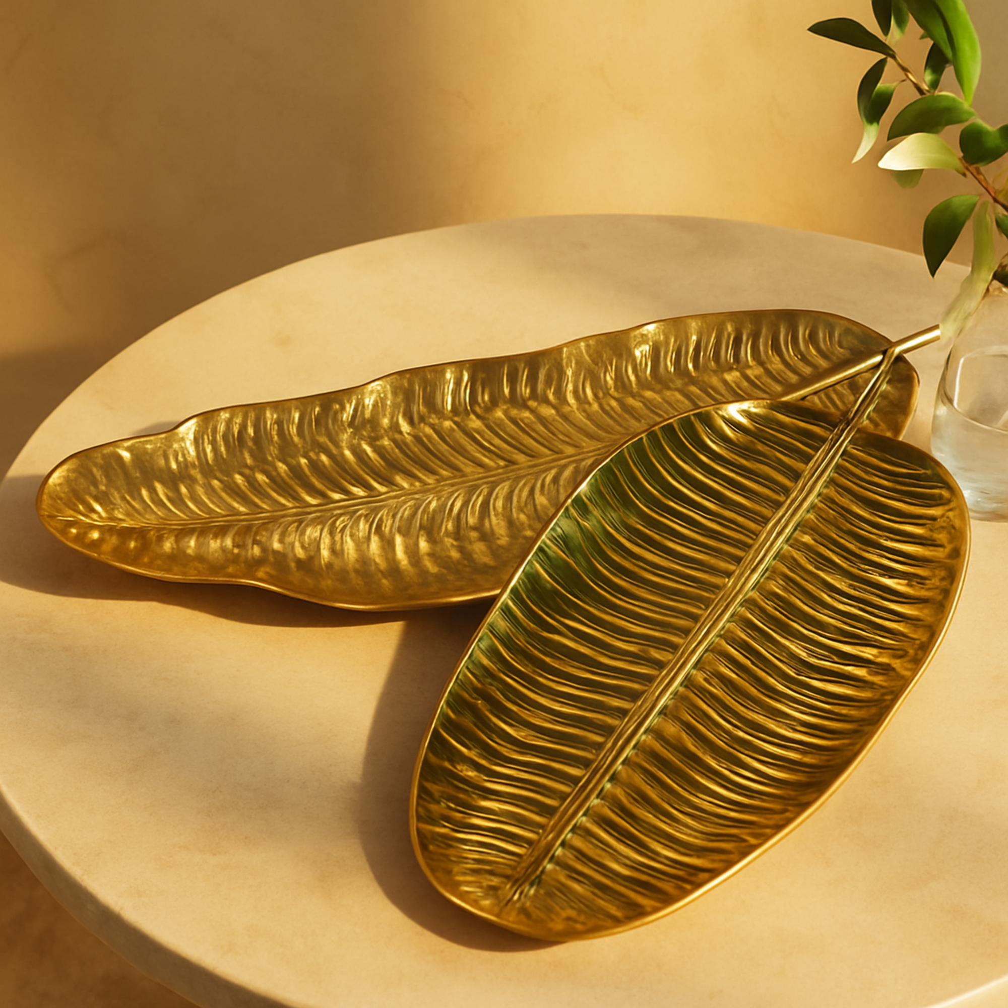 Set of 2 Leaf Gold Metal Living Room Decor Tray