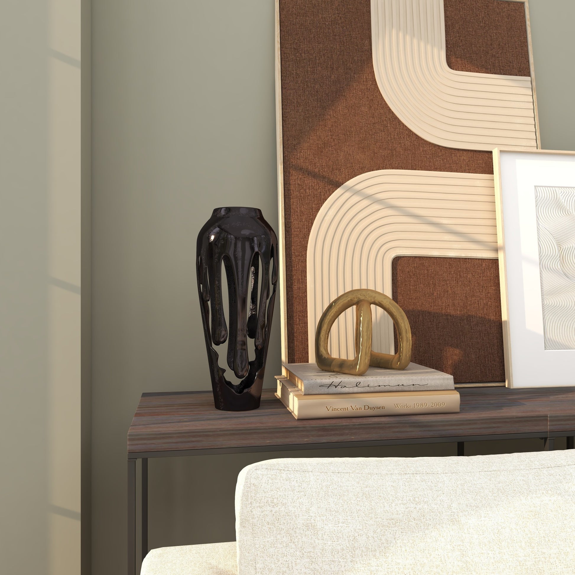 Abstract Aluminum Metal Drip Decorative Vase with Melting Designed Body