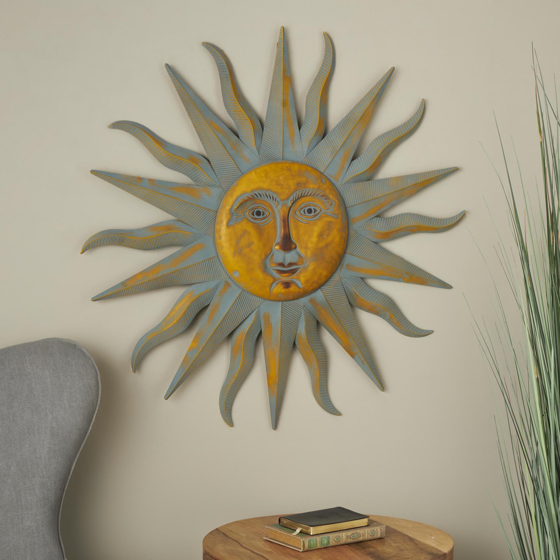 Sun Green Metal Indoor Outdoor Face Home Wall Decor with Grooves and Gold Accents