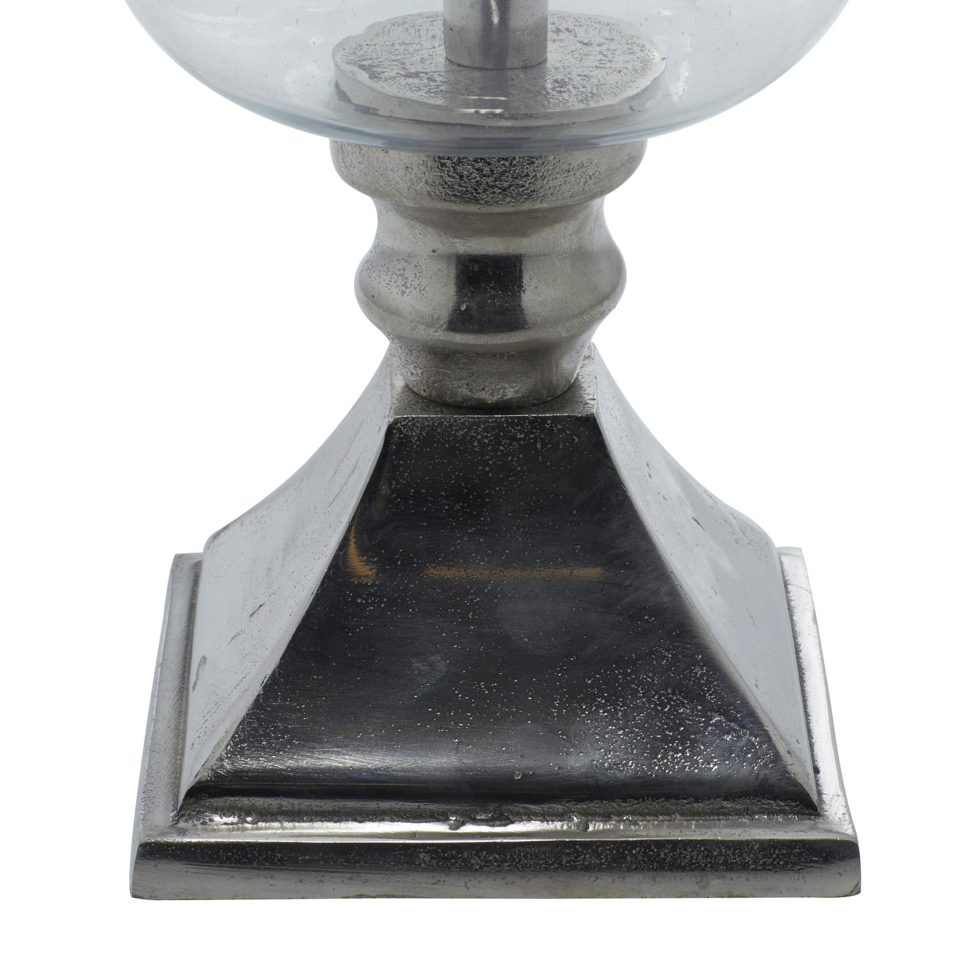 Silver Aluminum Metal Pillar Room Hurricane Lamp