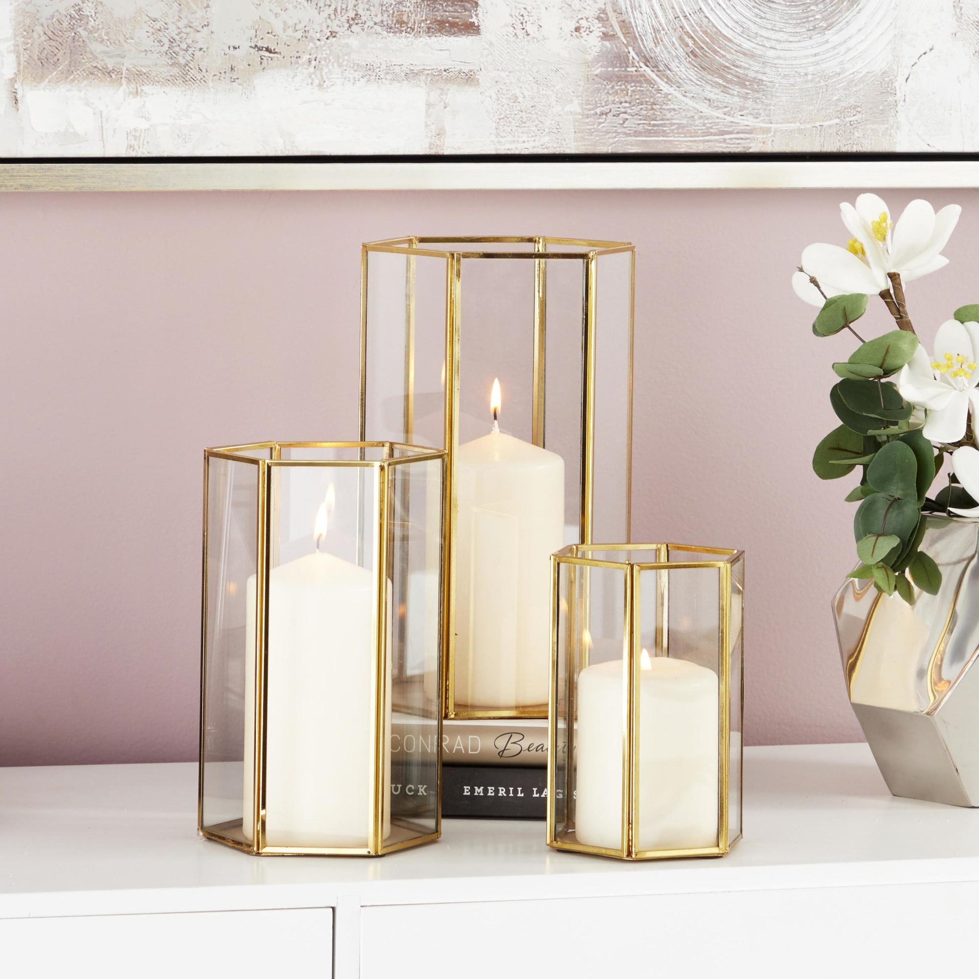 CosmoLiving by Cosmopolitan Set of 3 Gold Glass Decorative Indoor Outdoor Candle Lantern with Metal Plate
