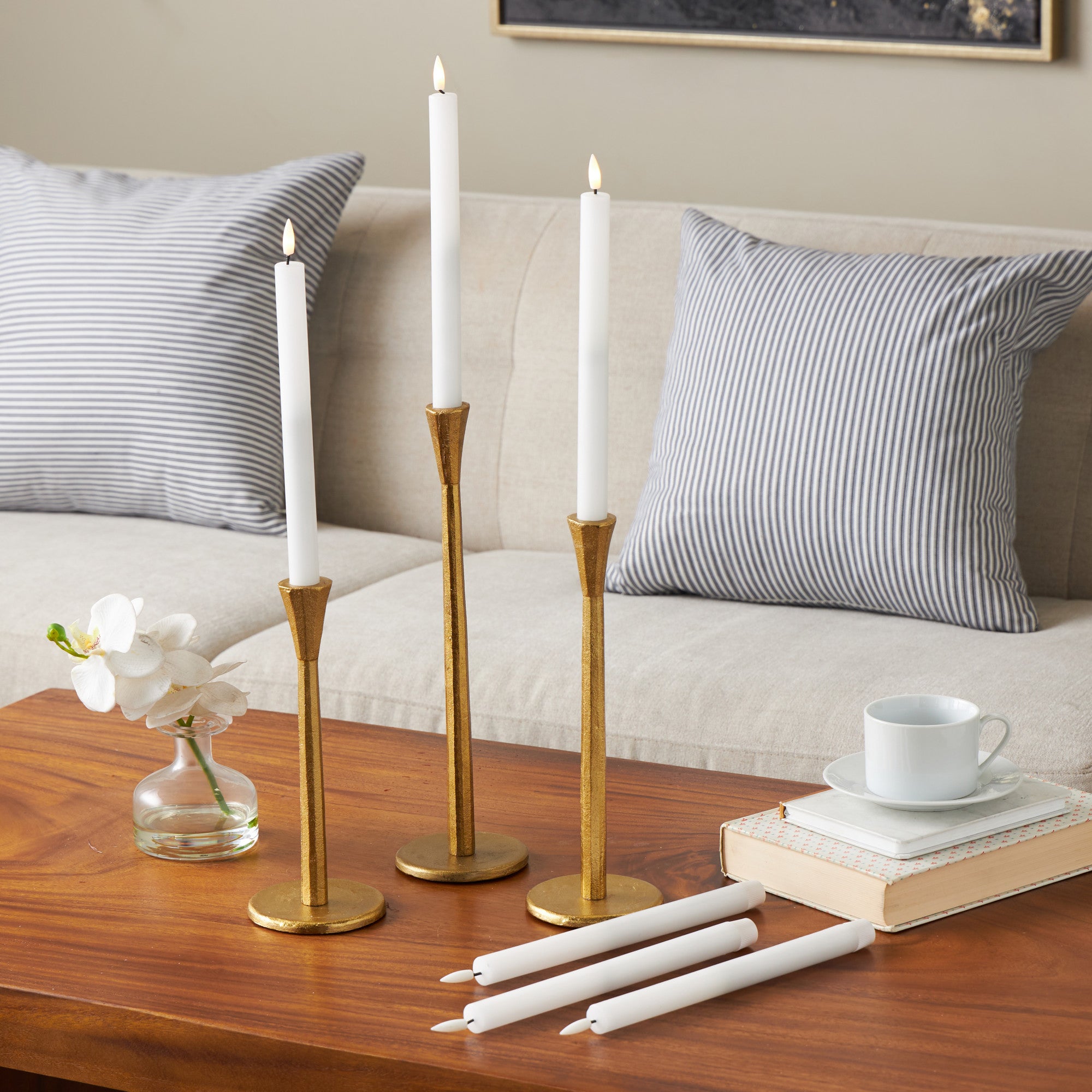 Set of 6 Wax Indoor Outdoor Flameless Candle with Remote Control Set of 6 10"H