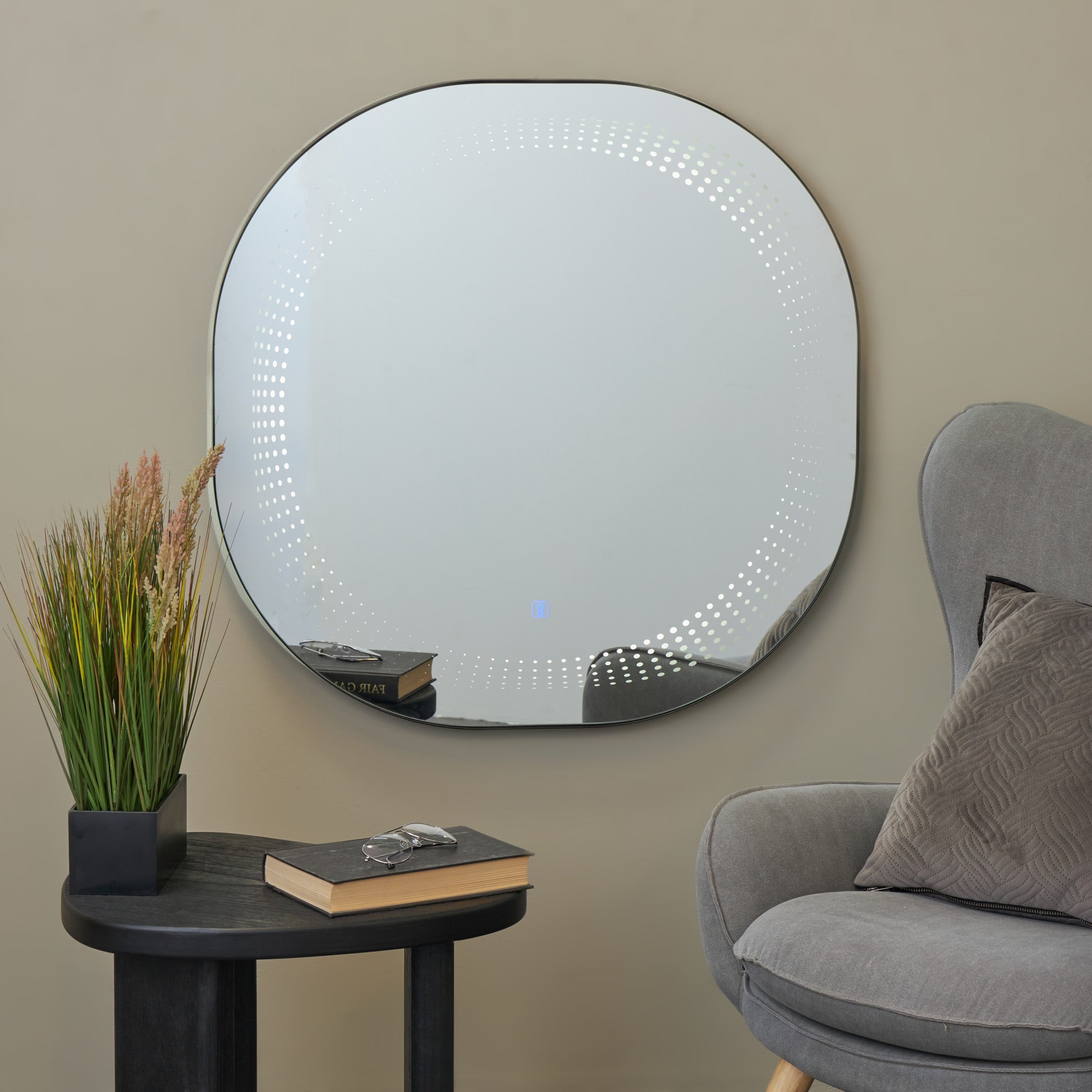 Silver Glass LED Room Wall Mirror with Speckled Pattern