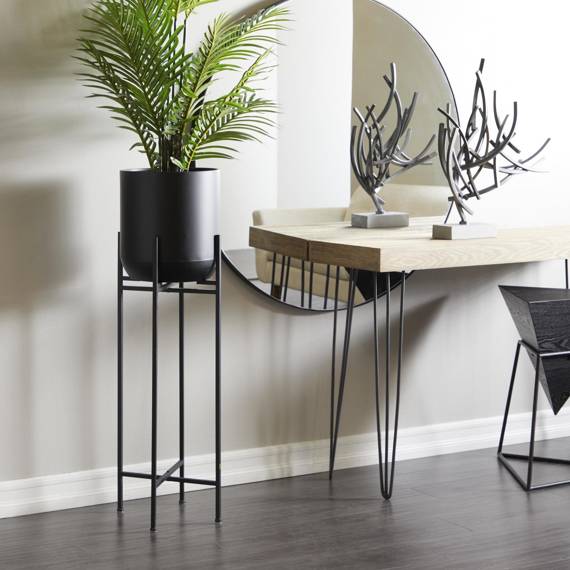 Black Metal Indoor Outdoor Planter with Removable Stand