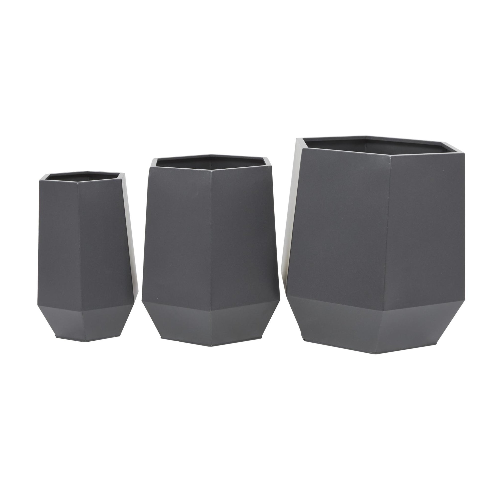 CosmoLiving by Cosmopolitan Set of 3 Metal Indoor Outdoor Planter