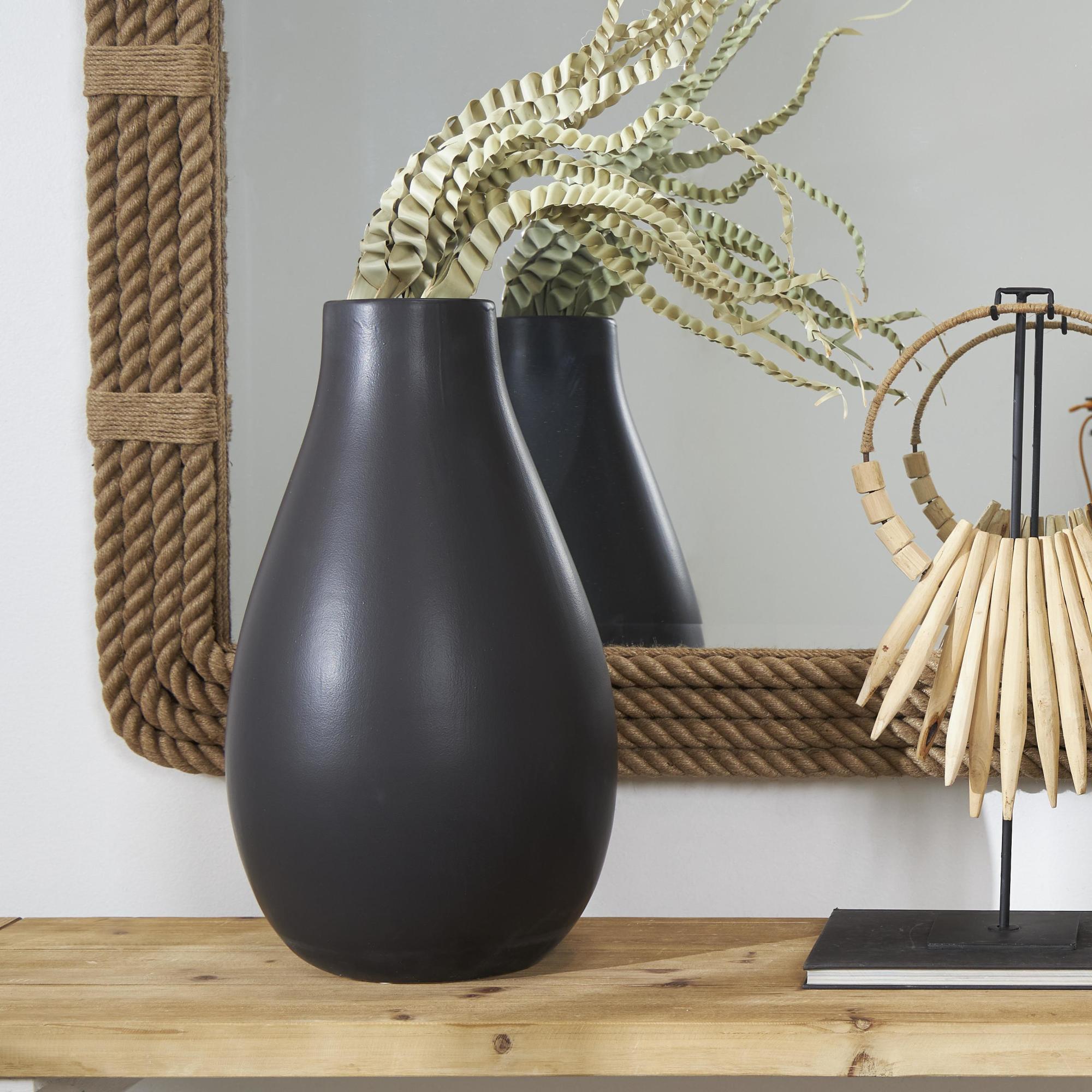 Ceramic Matte Decorative Vase