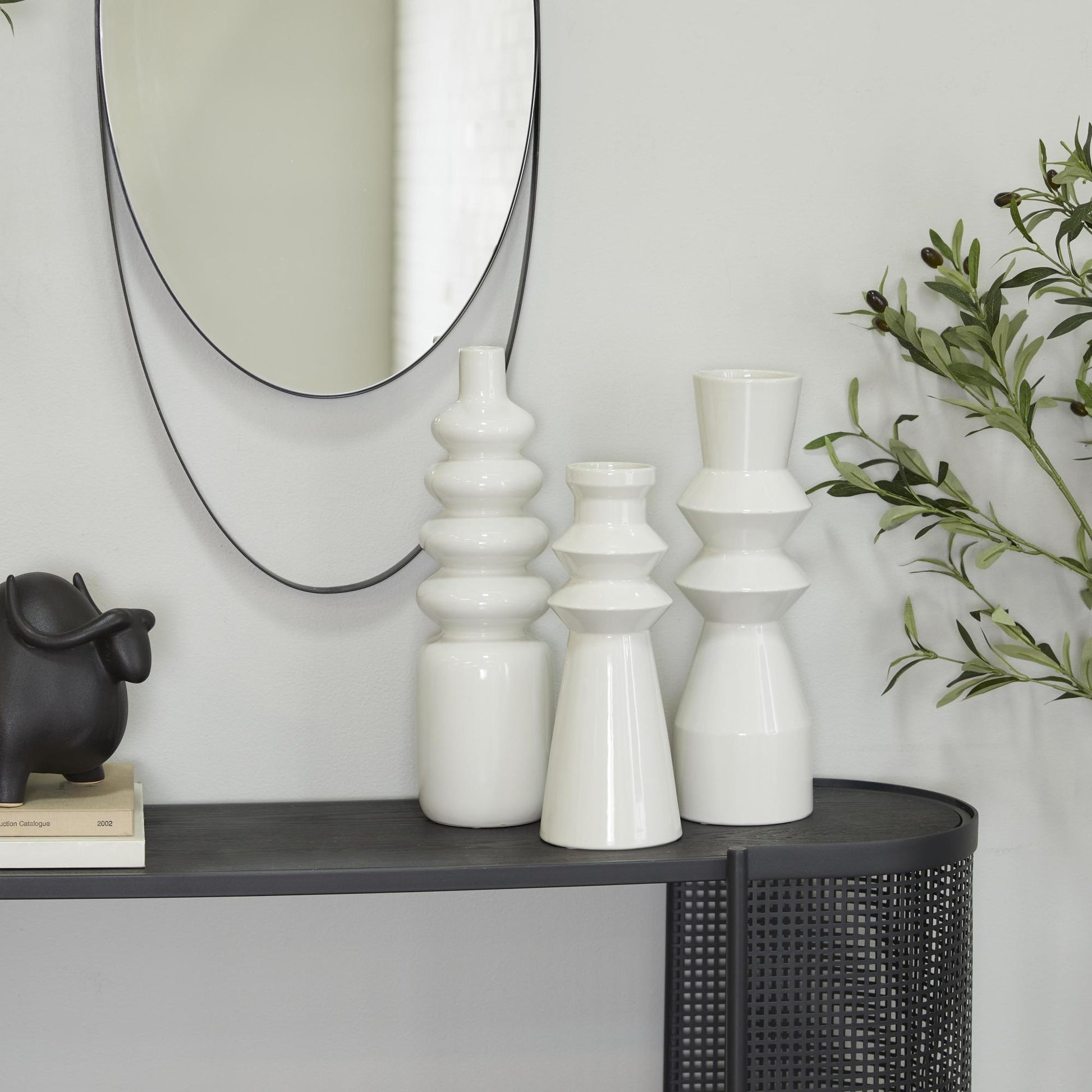 CosmoLiving by Cosmopolitan Set of 3 White Ceramic Decorative Vase with Bubble Texture Designs