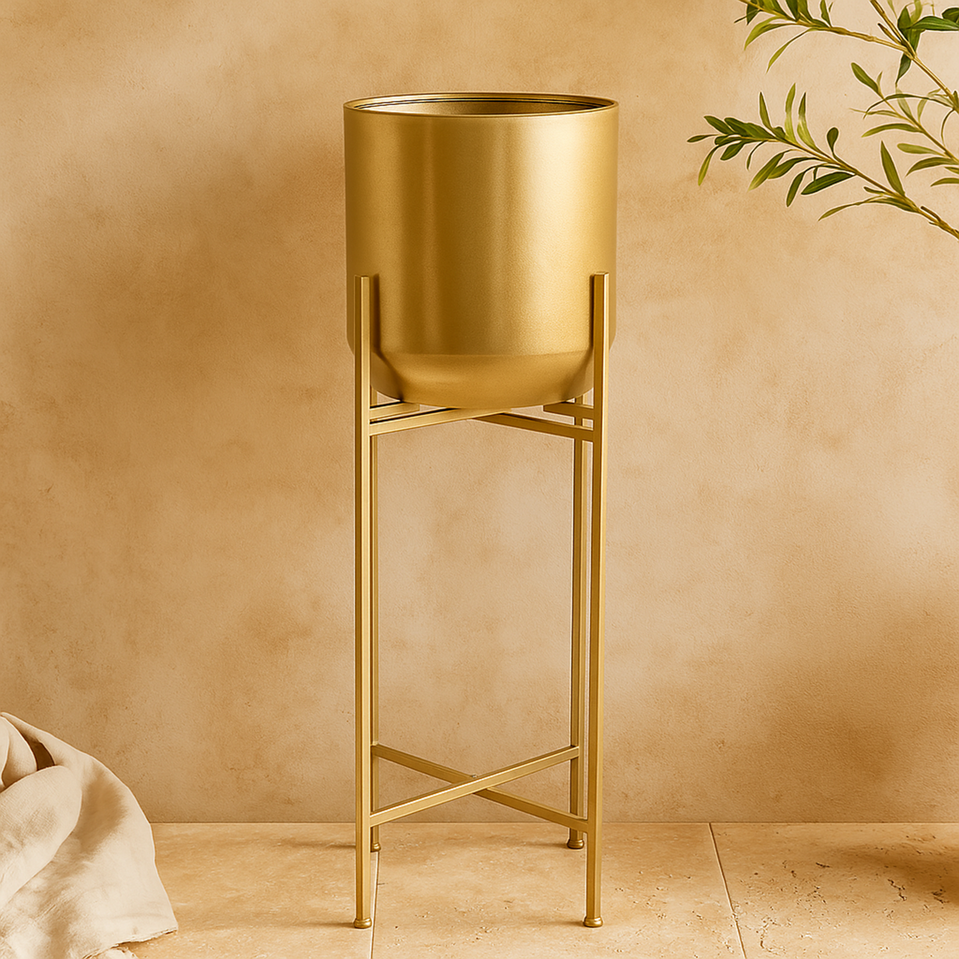 CosmoLiving by Cosmopolitan Metal Matte Dome Indoor Outdoor Planter with Removable Stand