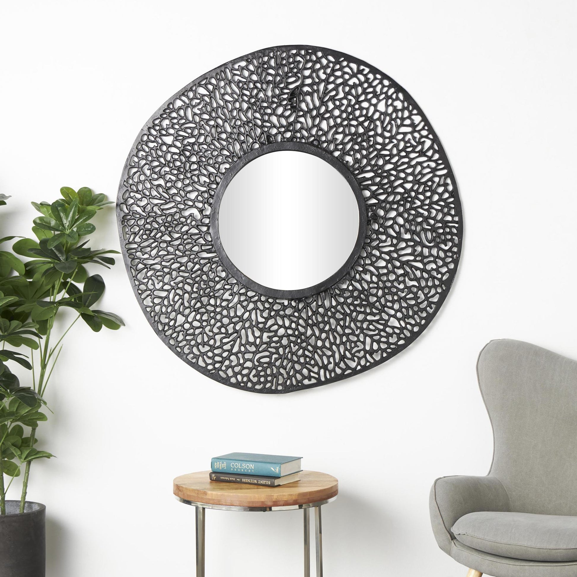 Abstract Black Aluminum Metal Room Wall Mirror with Open Lattice Frame