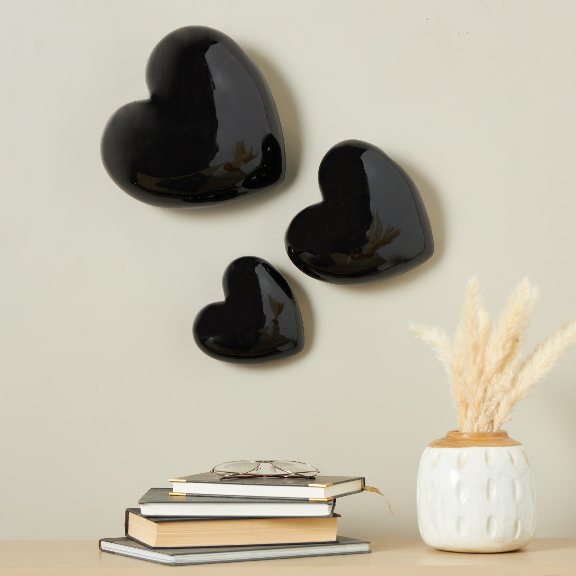 Set of 3 Heart Ceramic Slanted Home Wall Decor with Varying Sizes