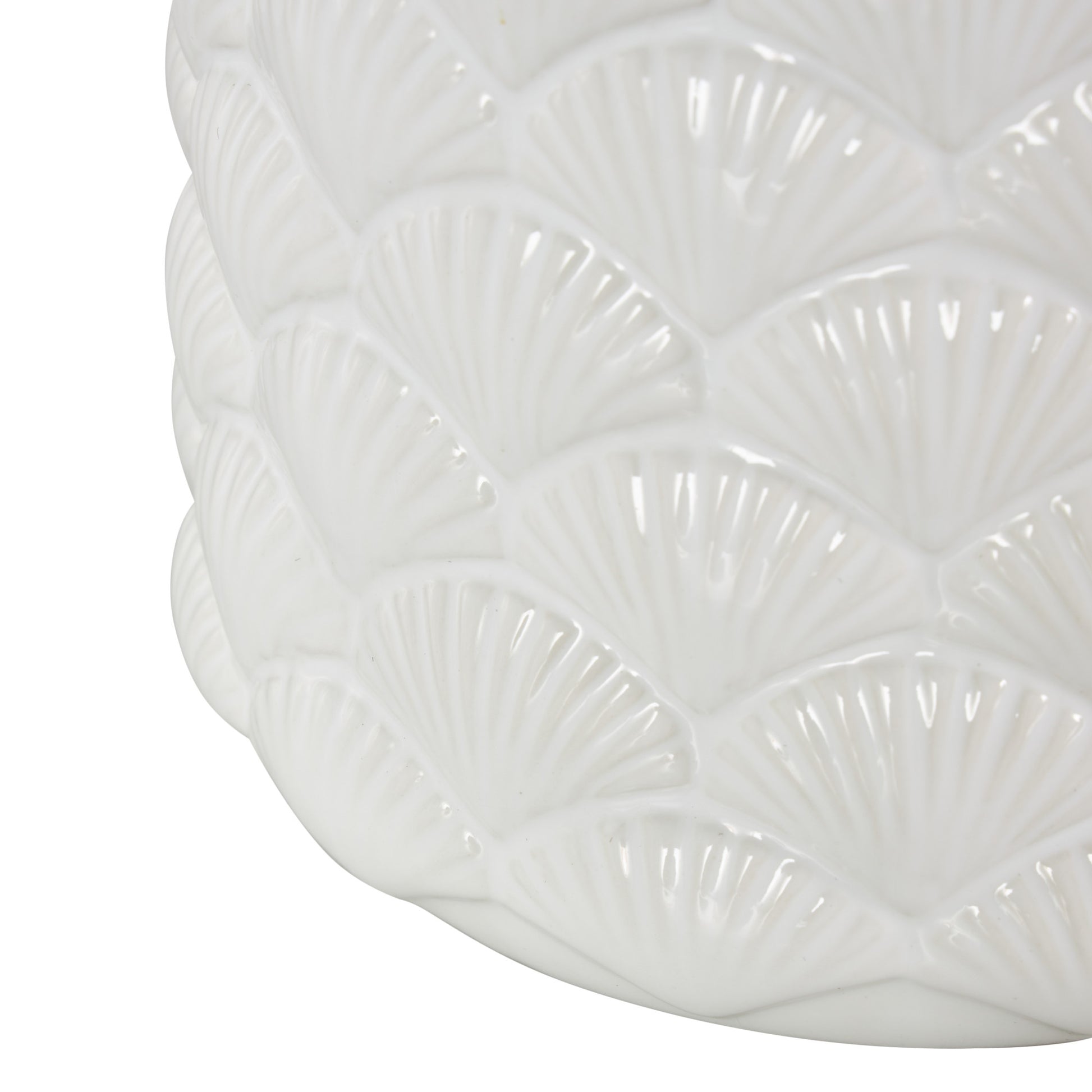 Shell White Ceramic Embedded Room Table Lamp with Drum Linen Shade