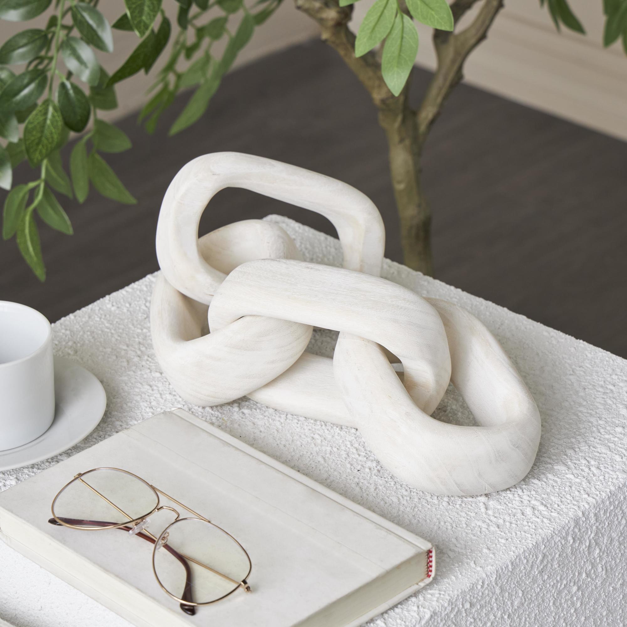 Chain Cream Wood 4 Link Decorative Sculpture with Natural Wood Grains