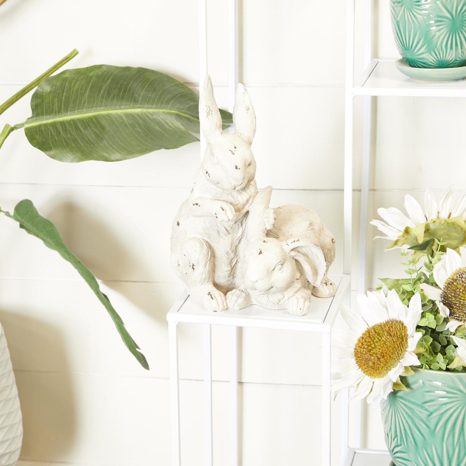 Rabbit Resin Indoor Outdoor Decorative Garden Sculpture