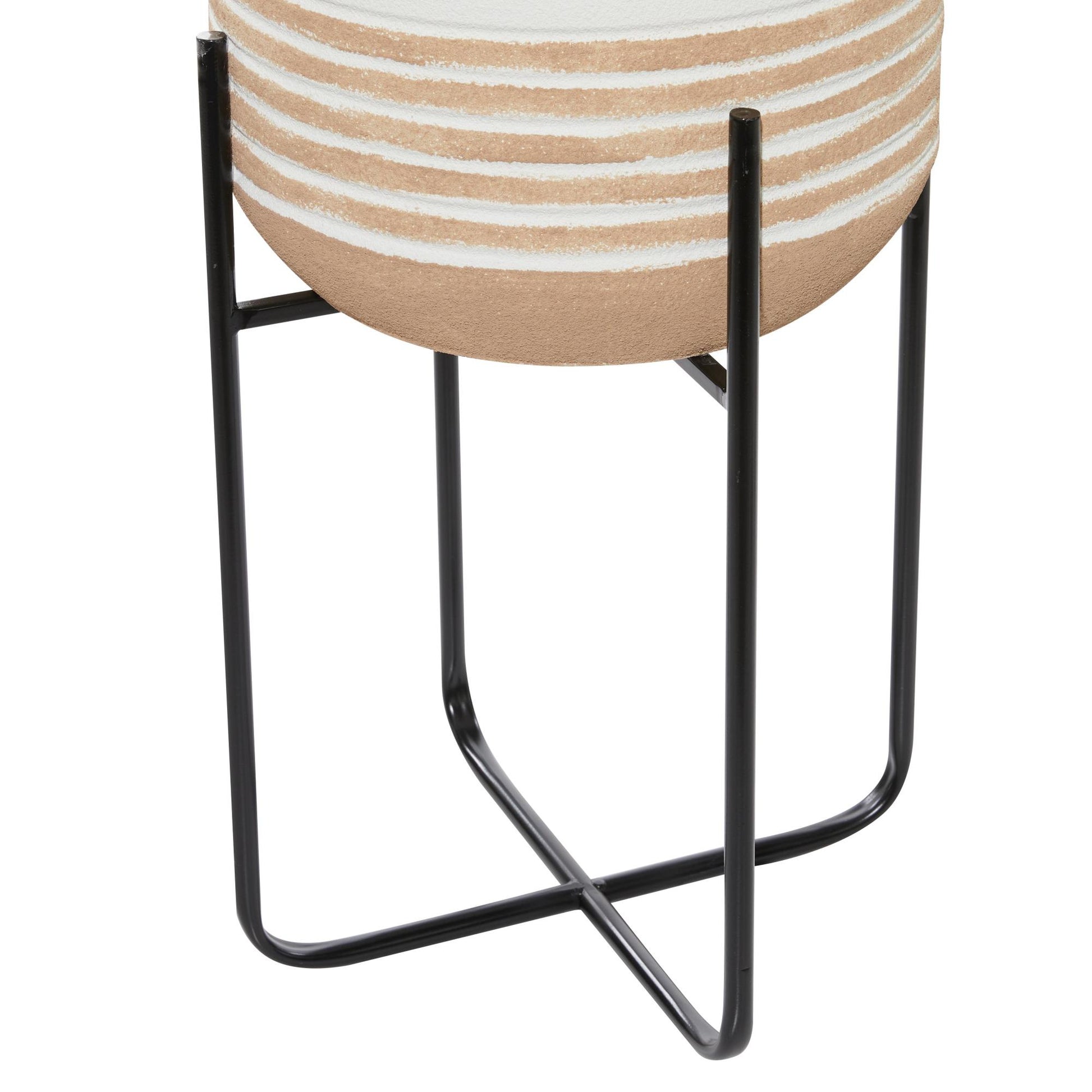 Set of 3 White Metal Indoor Outdoor Planter with Removable Stand