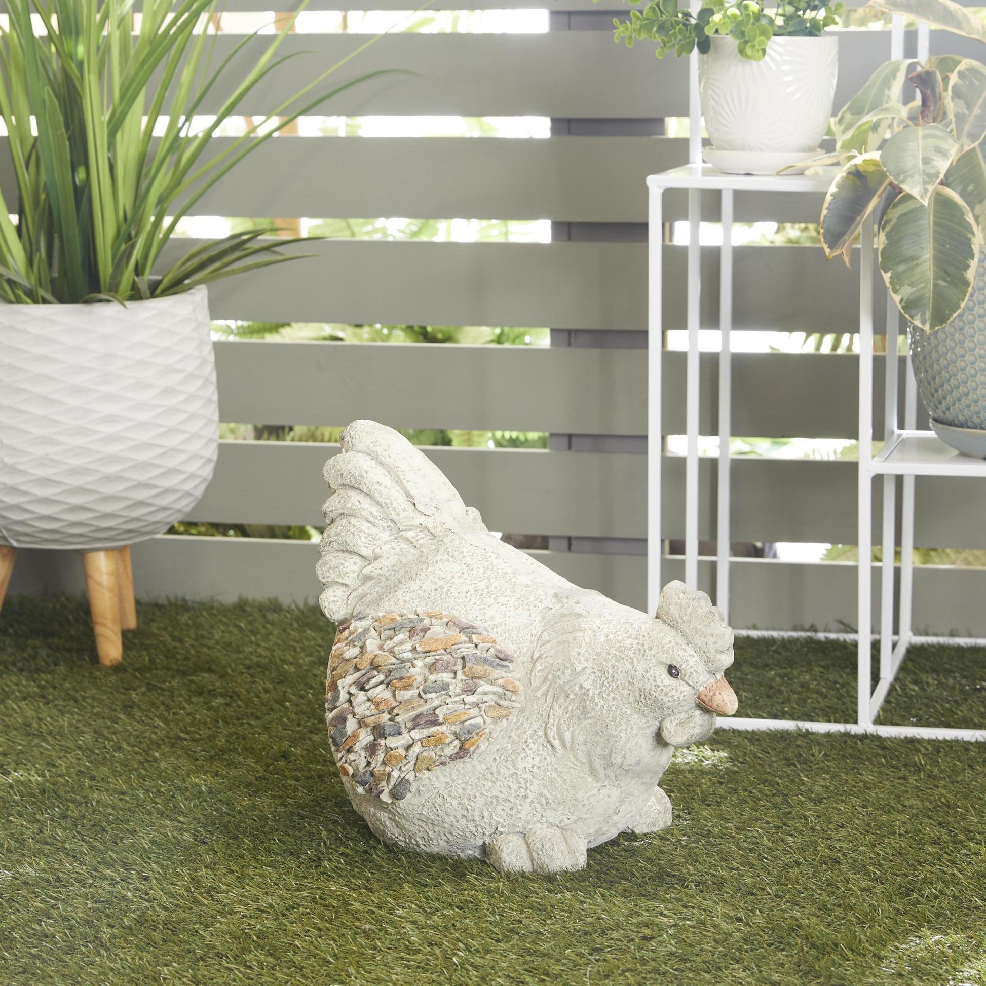 Chicken Gray Polystone Indoor Outdoor Decorative Garden Sculpture