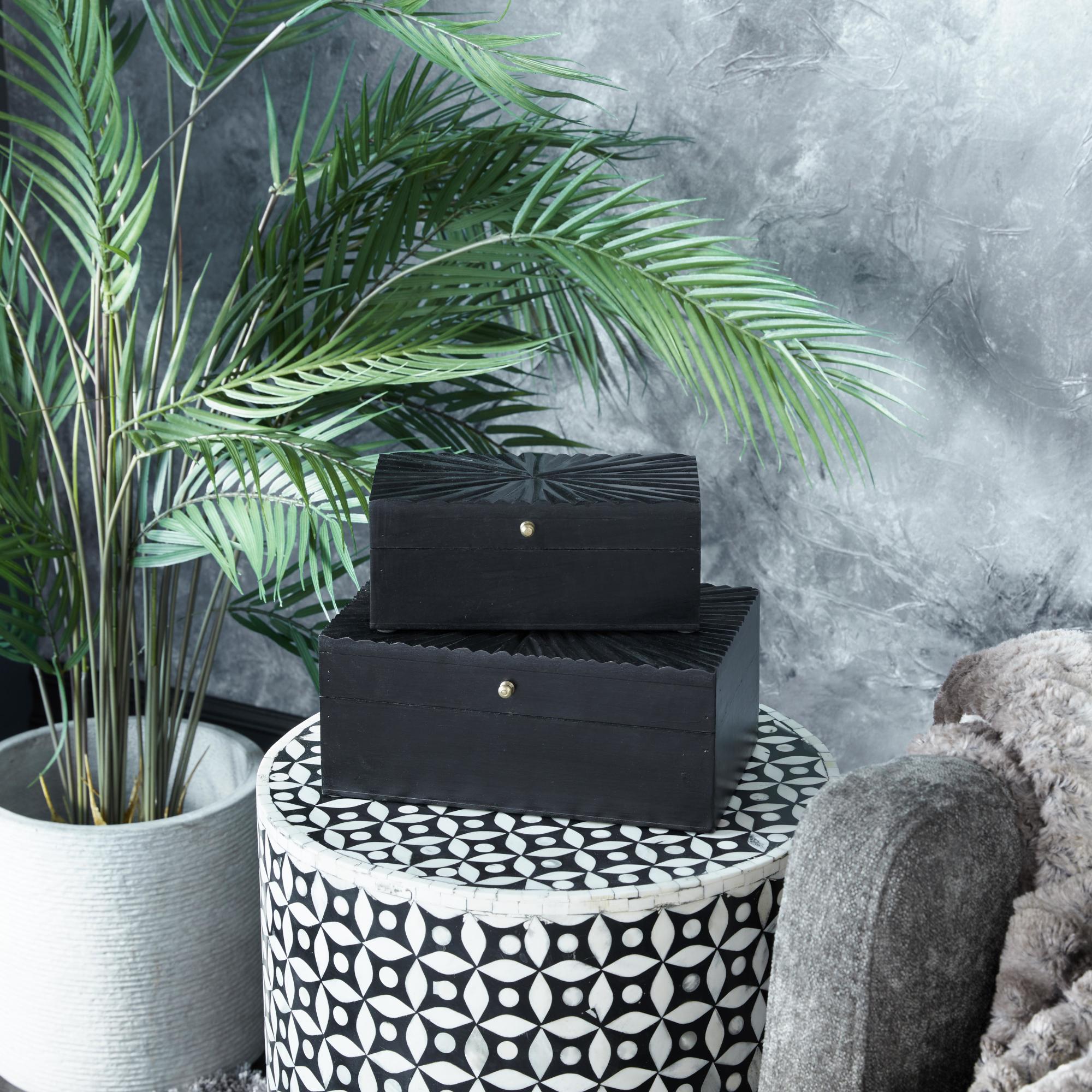 CosmoLiving by Cosmopolitan Set of 2 Starburst Wood Carved Storage Decorative Box with Gold Knobs